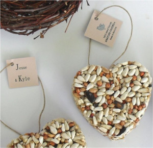 Finally, these heart-shaped birdseed favors are so cute!