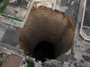 Slideshow: Striking sinkholes: Earth opens up