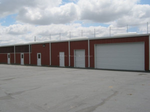 Animal Shelter Sidewall With Rollup Doors