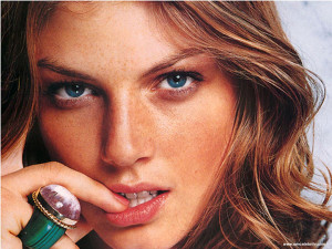 angela lindvall Images and Graphics