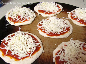These are the pillsbury mini pizzas Pictures
