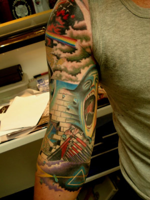 Amazing_Pink_Floyd_sleeve_tattoo.jpeg