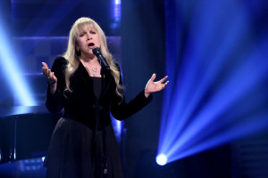 Awesome and Influential Quotes by Stevie Nicks | MAKERS