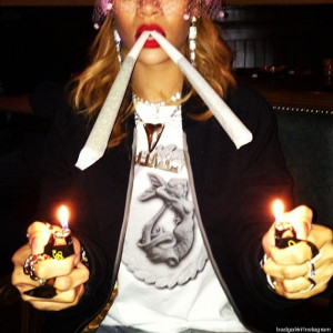 Rihanna Loves Smoking Weed, In Case You Didn't Already Know (PHOTOS)