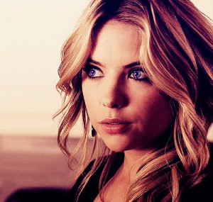 Pretty Little Liars TV Show Pick a favourite from my favourite season ...