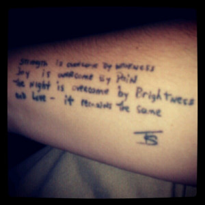 ... moss x tupac tattoos tupac tattoos shirt house of ladosha 2pac tattoo