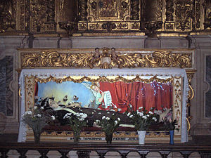 Funerary monument for Teresa of Avila; Igreja ...