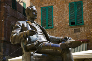Statue of Giacomo Puccini, Piazza Cittadella, Lucca, Tuscany, Italy.
