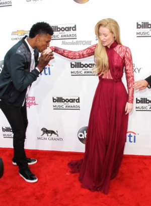 Iggy Azalea and her boyfriend Nicky Young made their first red carpet ...