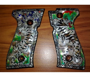 Beretta 92FS Grips Pearl Inlay