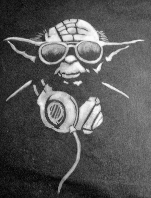 Go Back > Images For > Yoda Black And White