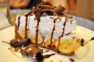 been craving for this banoffee pie, just got a slice from Banapple ...