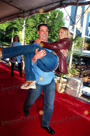 Rob Mariano Picture 52002 the Season Finale of Survivor Marquesas at