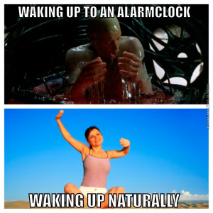 Funny Pictures - Waking up to an alarmclock VS Waking up naturally