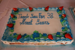 Amazing Retirement Cake Decorating Ideas 640 x 427 · 37 kB · jpeg