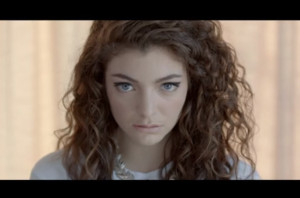 Weekly Chart Notes: Lorde's 'Royals' Roars Onto Alternative Radio