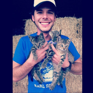 Best. Photo. Ever. Granger Smith with kittens.