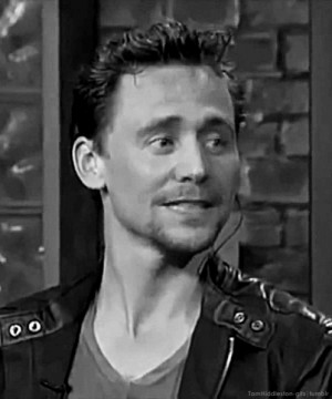 tomhiddleston-gifs