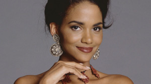 Halle Berry - Beauty (TV-14; 01:00) Even though Halle Berry is one of ...