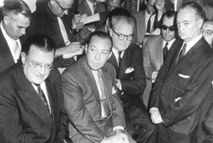 New York Mayor Robert Wagner (second from left) with (l-r) Walter O ...