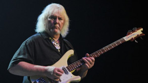 Chris Squire, Yes Bassist and Co-Founder, Dead at 67 | Rolling Stone