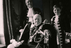 19 Winston Churchill Quotes To Start Your Week