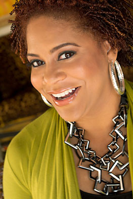 Curvy Quote Of The Day: Kim Coles On Embracing Your Beauty