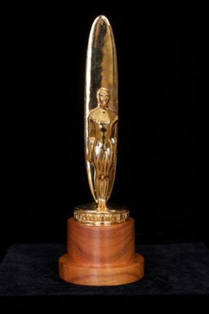 Pristine Vintage Deadstock Hawaiian Duke Kahanamoku Surfing Trophy ...