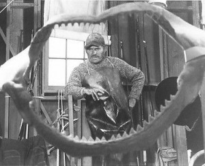 JAWS Robert Shaw as Quint shooting at Bruce the shark 8X10 Photo #8