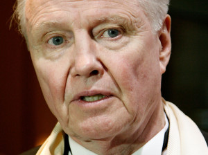 Jon Voight Sounds Off on Obama - Quips & Quotes, April 17, 2010