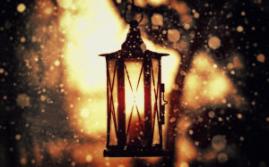 Snow Lantern | 1920 x 1200 | Download | Close