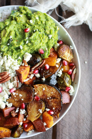 Roasted Harvest Veggie, Curried Avocado + Coconut Rice Bowls #Healthy