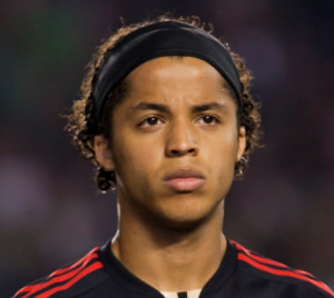 Chisme Giovani Dos Santos...