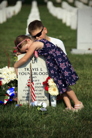 This breaks my heart. Two children grieve for their fallen father on ...