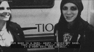 motionless in white and asking alexandria make me how i am 33