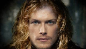 ... Moore's Outlander Series Casts Scotsman Sam Heughan as Jamie Fraser