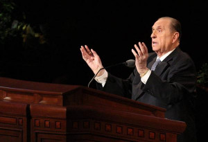 President Monson urges LDS to find answers through obedience