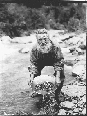 Gold Rush Prospector Old Pictures: Miner, 49er Panning Photos