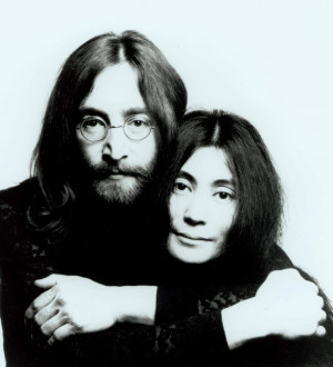 Mengenal Sosok Yoko Ono Janda John Lennon