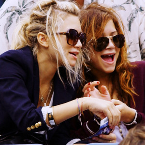 Mary Kate and Ashley Olsen Fashion