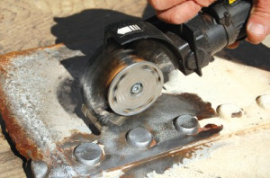 An innovative surface preparation system that removes corrosion and ...