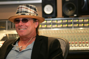 ROBIN ZANDER QUOTES - image quotes at BuzzQuotes.com