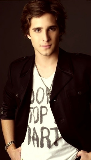 Diego Boneta my-mexican-lover-3