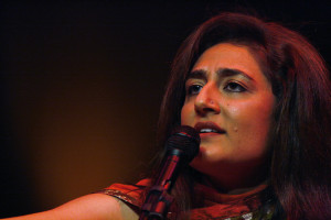 Kiran Ahluwalia with the