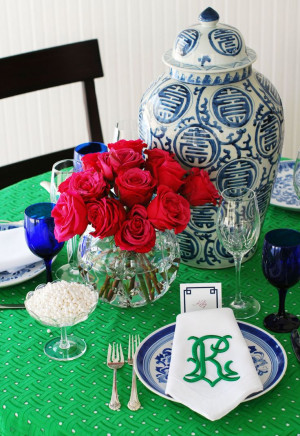navy blue, emerald green, hot pink tablesetting with monogram napkins ...