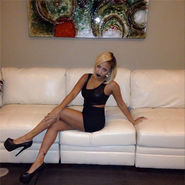 Loren-Insta-3.jpg (77 KB)