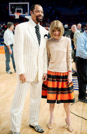 Knicks legend Walt 'Clyde' Frazier and Vogue editor Anna Wintour are ...