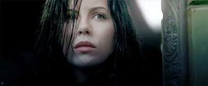 Kate Beckinsale Gifs for the character of Brooklyn Ehlers.