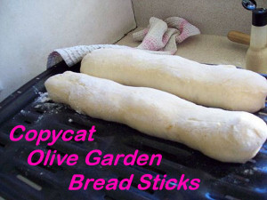 Copycat Olive Garden Bread Sticks
