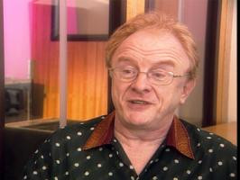 ... peter asher was born at 1944 06 02 and also peter asher is english